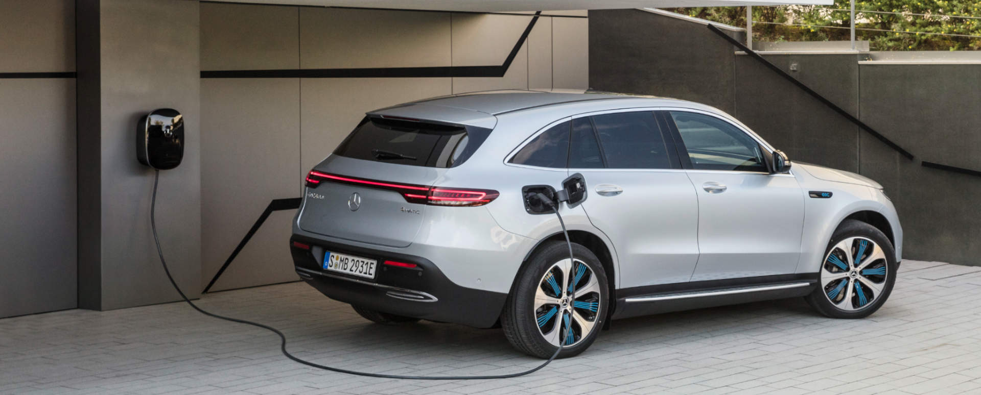Luxury EV